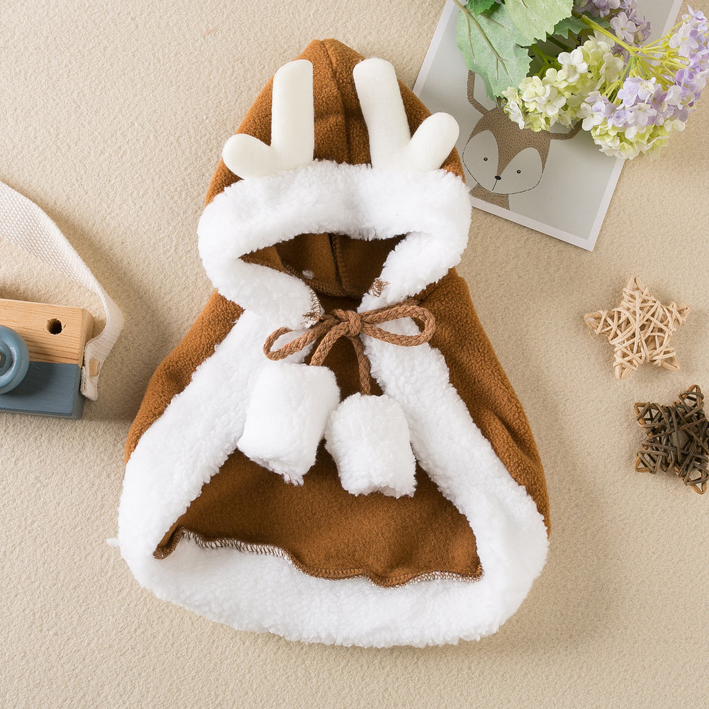 Santa’s Little Helper Cloak – Cute Red Pet Outfit